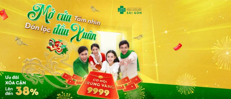 Hình ảnh minh họa một người đàn ông đang làm việc trên máy tính, sau đó nhìn ra xa cửa sổ hoặc cảnh vật cách đó 6m. Minh họa quy tắc 20-20-20 để giảm mỏi mắt.