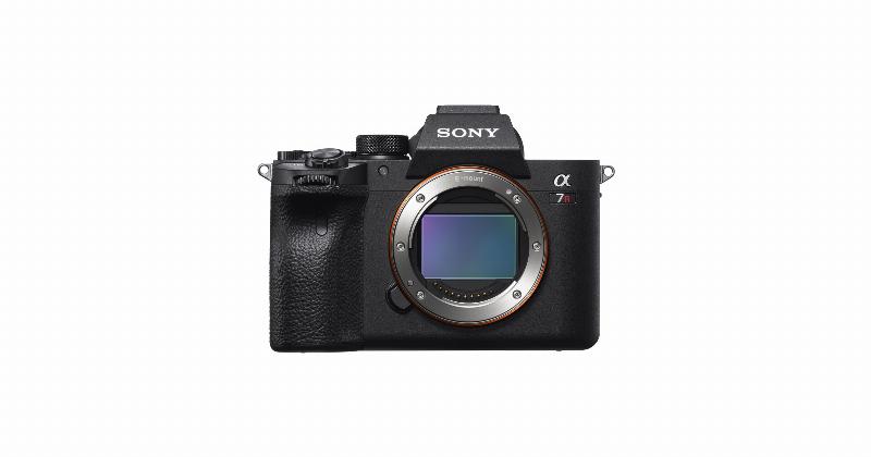 Hinh anh may chup hinh Sony Alpha 7R series, may anh full-frame do phan giai cao.