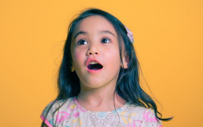 Gửi lời chúc mừng sinh nhật em gái hài hước và vui nhộn