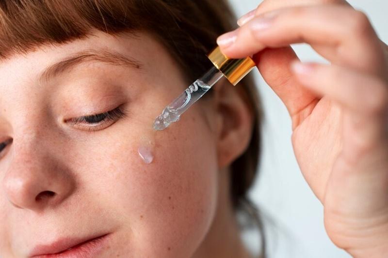 Huyết thanh trị mụn là gì và tác dụng đặc trị cho da mụn