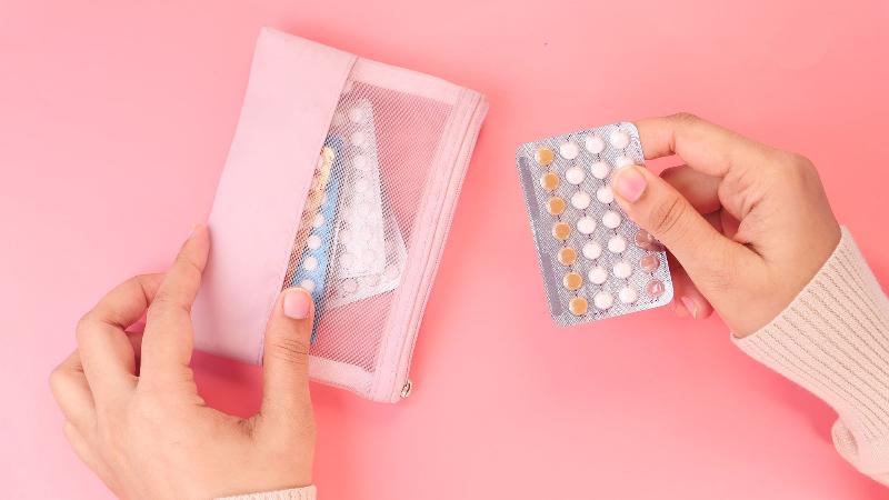 Biểu tượng minh họa các lợi ích của việc sử dụng thuốc tránh thai Rigevidon 21+7 ngoài ngừa thai, như giảm đau bụng kinh, điều hòa kinh nguyệt, cải thiện da