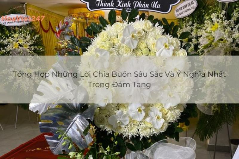 Người Việt đang viết những câu chúc hay ý nghĩa trên thiệp, thể hiện sự chân thành và tình cảm